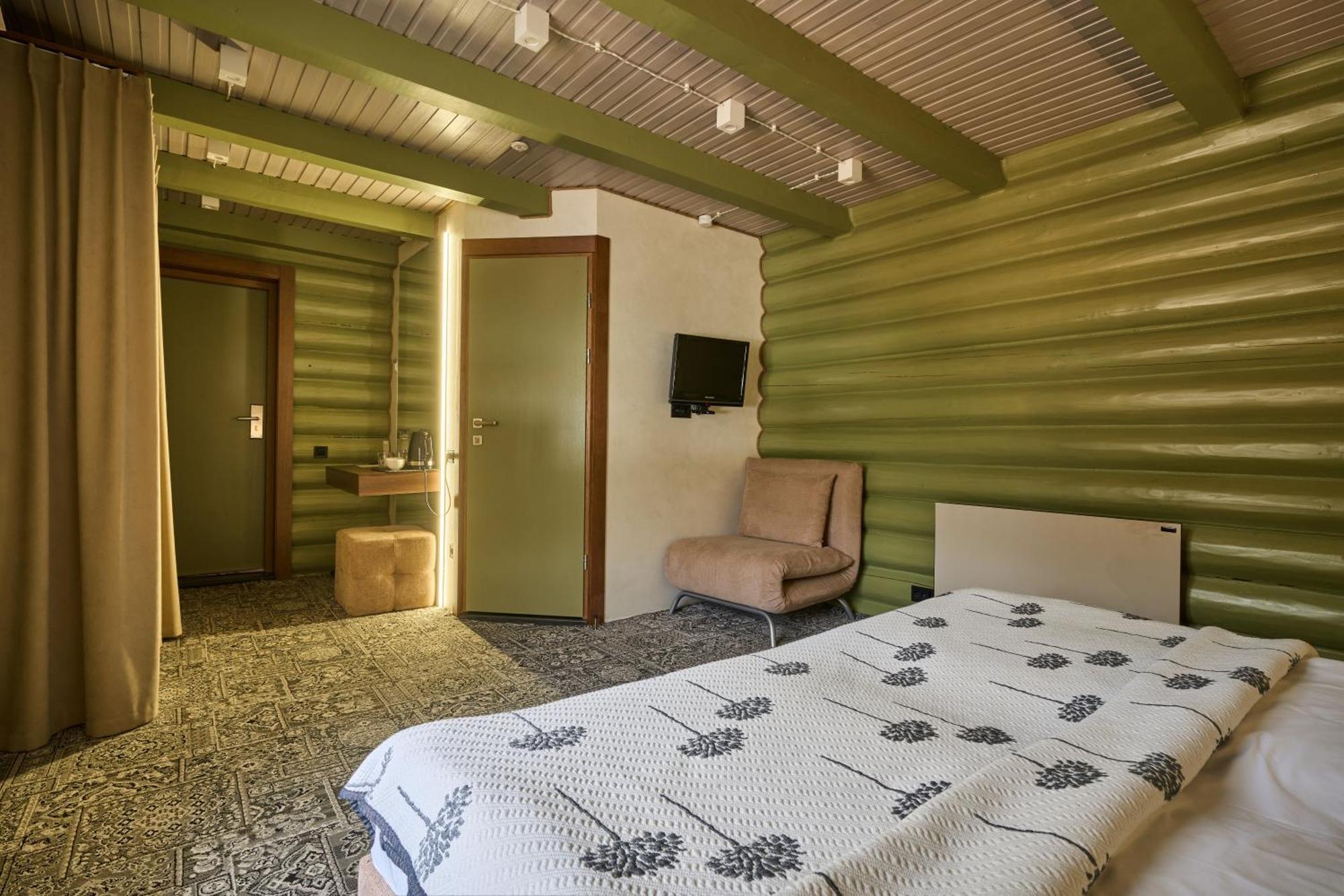 Hotel Vedmezhyi Dvir 부코벨 외부 사진