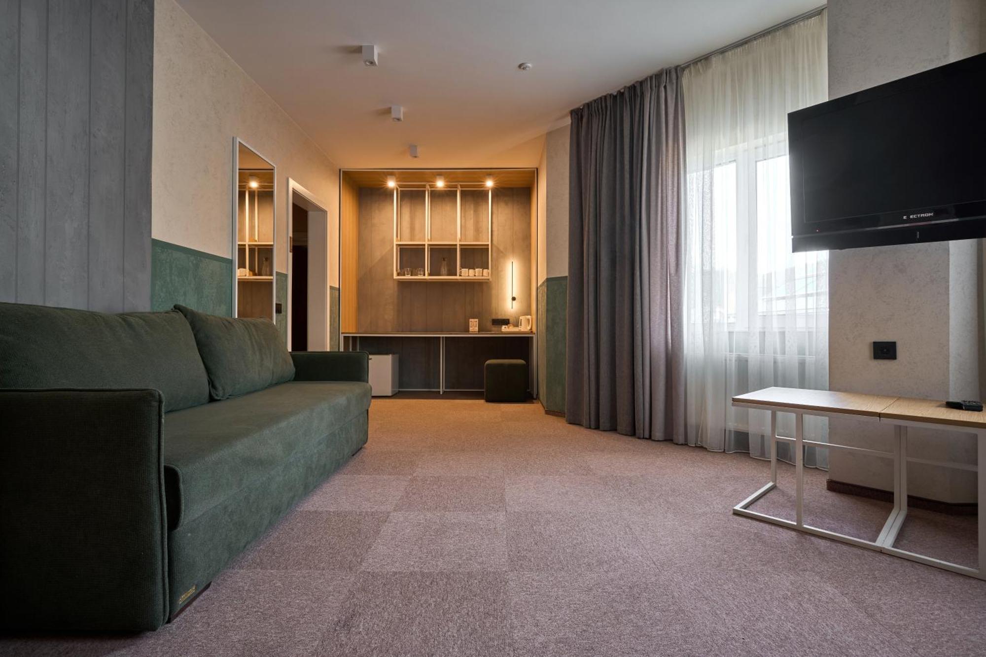 Hotel Vedmezhyi Dvir 부코벨 외부 사진