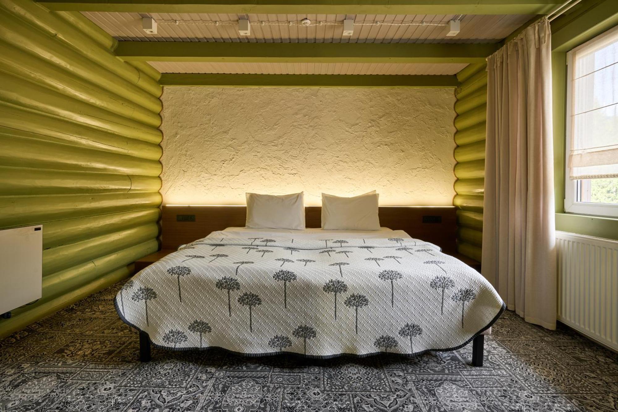 Hotel Vedmezhyi Dvir 부코벨 외부 사진