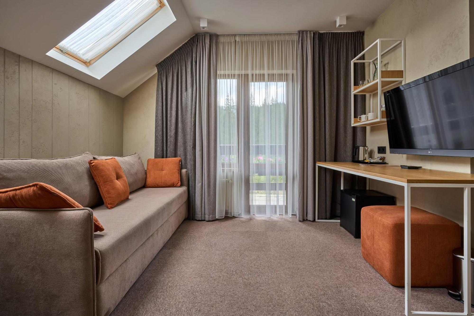 Hotel Vedmezhyi Dvir 부코벨 외부 사진